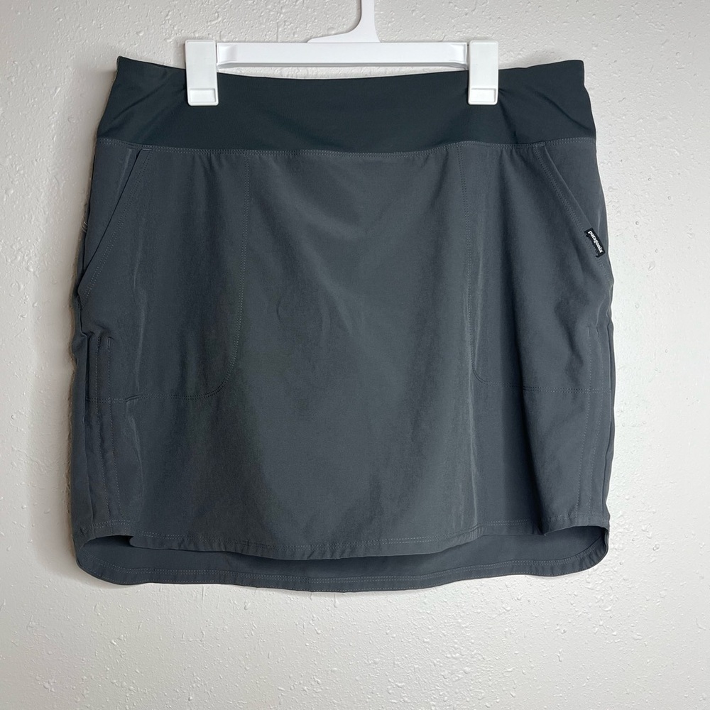 Patagonia Grey Tennis Skort XL